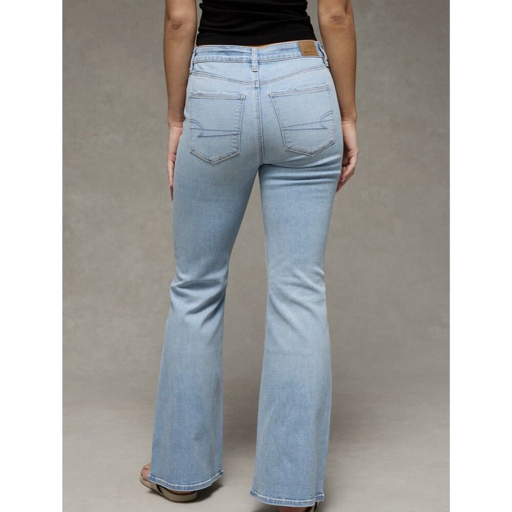 AE Next Level Super High-Waisted Flare Jean Size 6 Long